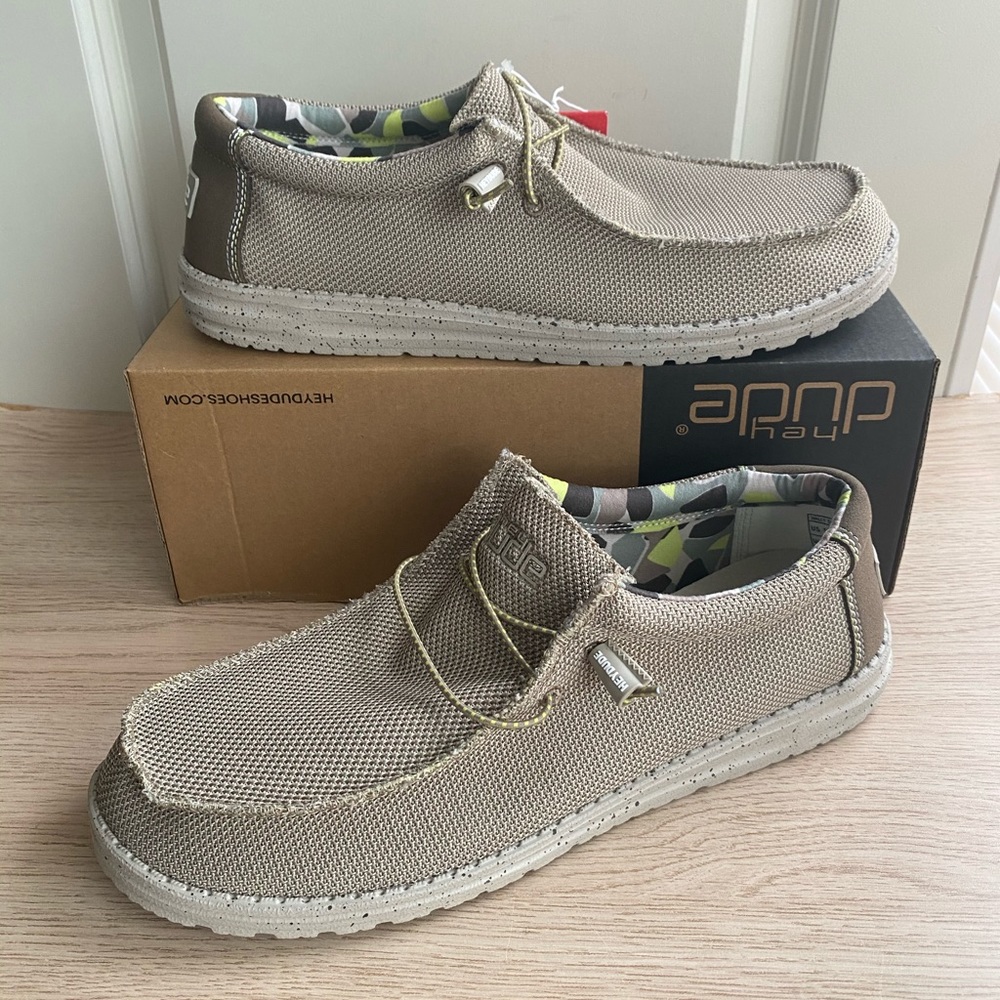 Brand New Hey Dude Slip on Shoes - Men 14 - Picture 3 of 10